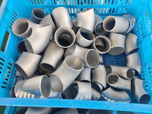 Łuk TOBO 8" na gorąco indukcyjny 22,5 st., Sch 40, kolano 3D ASTM A106 gr. B