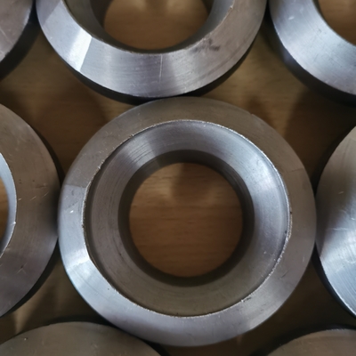 Spawane doczołowo ASTM A234 WP11 Złączki rurowe ze stali stopowej 1/2 &#39;&#39; Weldolet do łączenia rur