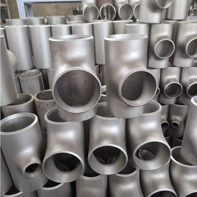 Złączki rurowe ze stali stopowej ASME B16.9 ASTM A234 WP11 Bezszwowa koszulka 2 '' SCH40 Równa koszulka
