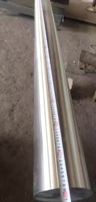 Okrągły pręt ze stali stopowej wygaszonej o odporności na korozję Twardość wygrzewana 170-207 Kolor srebrny