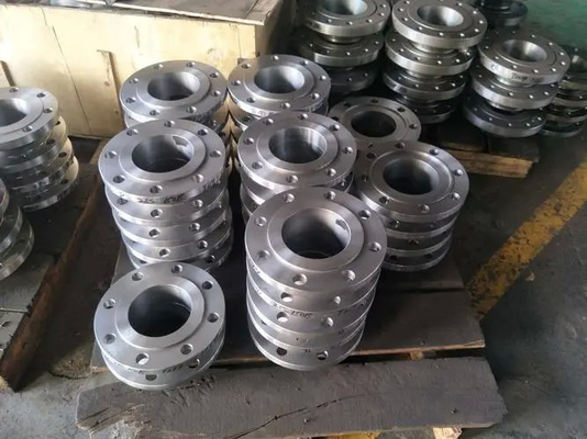 Doskonałe płaszcze stalowe ze stopu szczelinowego A182 F304/304L F316/316L B16.5 Szczelino stalowe do różnych środowisk przemysłowych