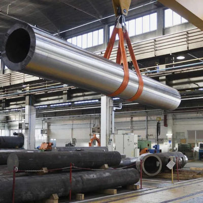 Rura ze stopu niklu Typ połączenia spawania idealny do systemów energii odnawialnej Odporna na korozję i trwała