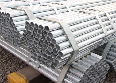 Big Spangle Galvanized Steel Pipe 10.97 mm for Construction and Structures (Duży spangel galwanizowany rurą stalową 10,97 mm dla konstrukcji i struktur)