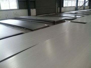 Polerowana czarna płytka stalowa 2B powierzchnia walcowana na zimno dla kart metalowych ze stali węglowej