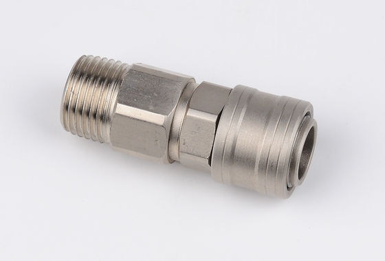 Sprzęgło, średnica: 1_1 / 2 ", standardowa konstrukcja: ASME B16.11, końcówki: SW-F, wartość znamionowa: 3000 #, materiał: kuty - ASTM A182 gr. F304