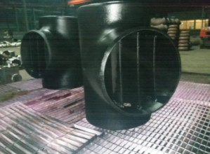 Alloy 600 ASTM / UNSP N06600 Trójnik z prętem OD 8 "WT 3 mm Środowisko naturalne