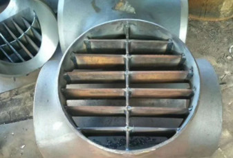 Alloy 600 ASTM / UNSP N06600 Barred Tee OD 9 &quot;WT 3 mm Środowisko