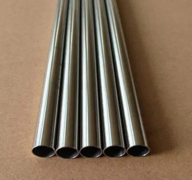 Średnica rury bez szwu ze stali nierdzewnej AISI / SATM 316L 36 mm, Thinkness 4 mm