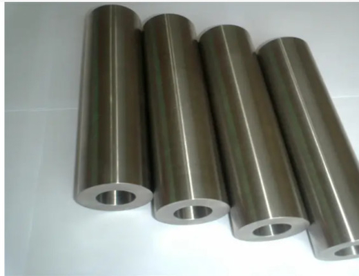 Rury bez szwu ze stali stopowej CuNi 9010 ASTM B467 o średnicy 20 "Sch40s