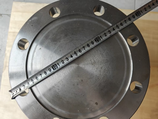 Ekspertyza w zakresie dostosowywania do unikalnych wymagań Kołnierze ze stali nierdzewnej A182 304 ASME B16.5 ze stali stopowej, zaślepiające, NPS 14