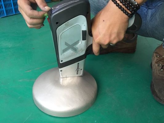 Wyposażenie na rury stalowe z miedzianiko-niklowego stopu, wykute, o przekroju 8