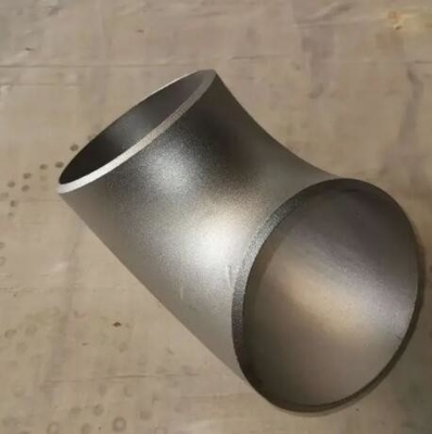 Bezszwowe spawanie doczołowe Kolanko o długości 90° 4”SCH-XS ASTM A815 UNS S31803